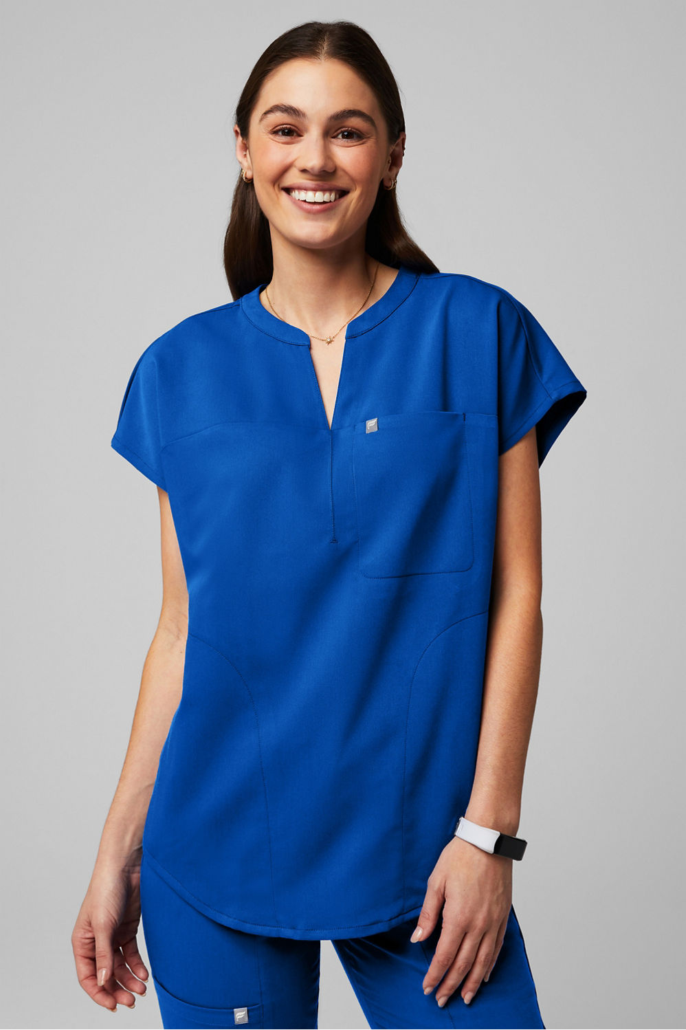 Bộ đồ mổ nữ Evolve Scrub phom rộng hiện đại #49PF2 - 49P Medical Uniform