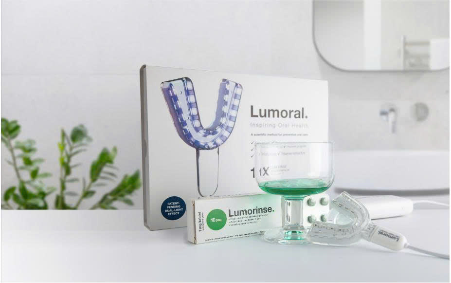 Bộ chăm sóc răng miệng Lumoral Treatment Starter Kit
