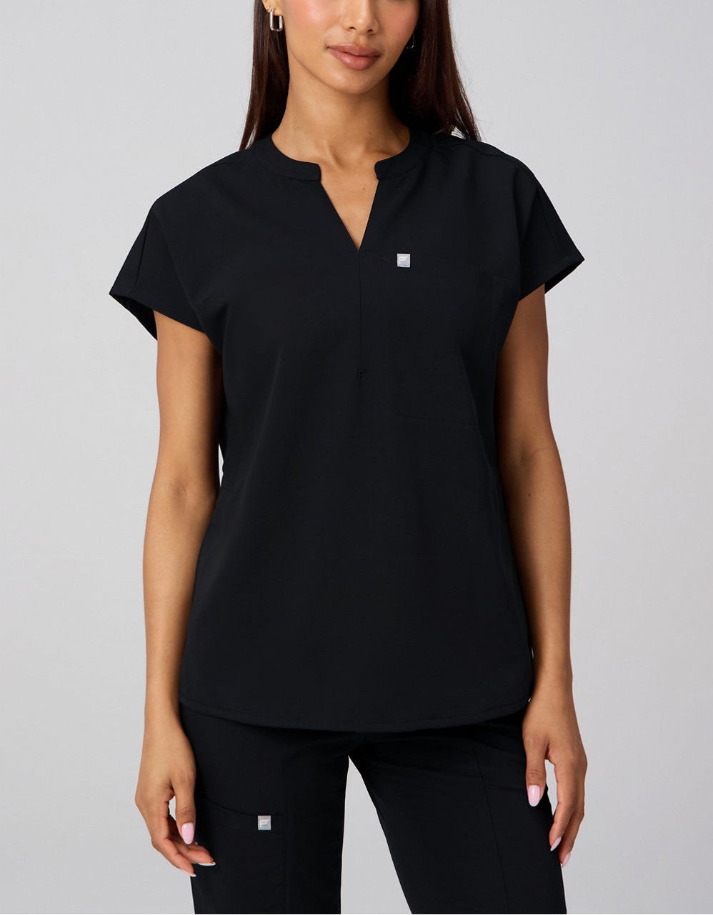 Bộ đồ mổ nữ Evolve Scrub phom rộng hiện đại #49PF2 - 49P Medical Uniform