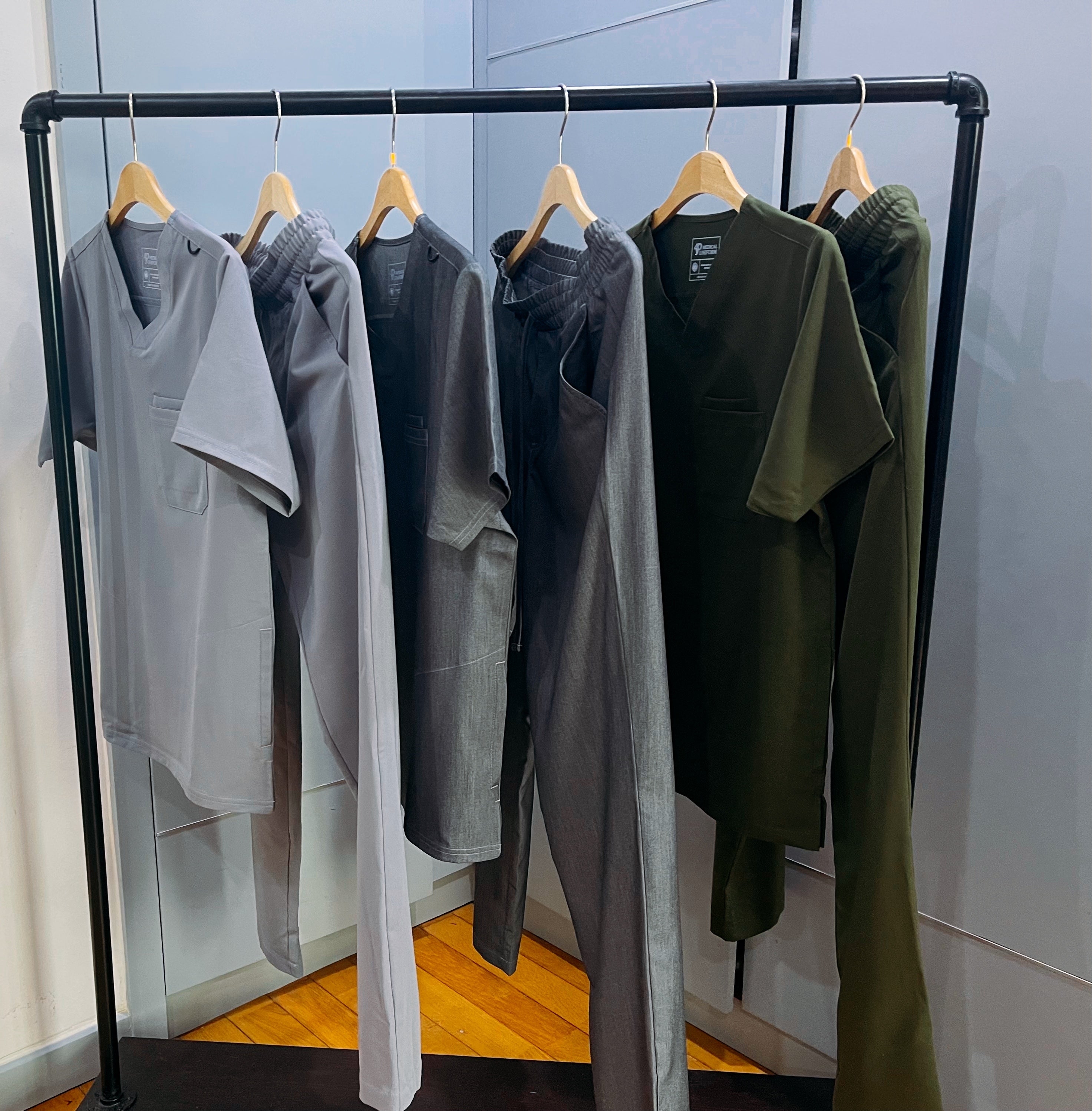 Bộ đồ mổ/scrubs nam 49P2022 - 49P Medical Uniform