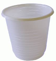 ly-nhựa-súc-miệng-dùng-1-lần-49p.vn